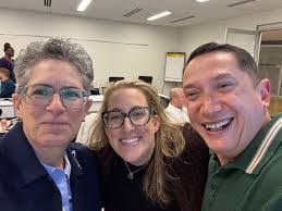 Bobby Hardman's Instagram, Twitter & Facebook