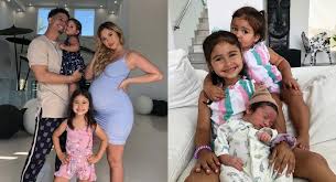 Austin mcbroom workout routine, fitness training, gym exercise, weight and height, body stats, fit, abs workout, daily life routine, austin mcbroom austin mcbroom diet plan. Everything We Know About Austin Mcbroom
