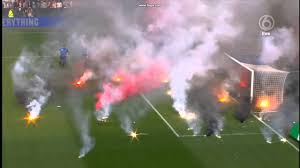 Tijd om lockdown leespakket te verloten: Beruchte Ajax Hooligan En Crimineel Polletje Geliquideerd Axed