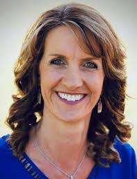 April Mott's Instagram, Twitter & Facebook