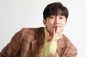 Find and save images from the jung jin young ((b1a4)) collection by brian (briguszsenpai) on we heart it, your everyday app to get lost in what you love. B1a4 Jinyoung To Return From The Military Today April 9 Kpopstarz