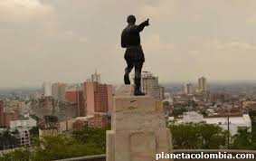 De belalcázar, also written as de benalcázar, is known as the founder of important early colonial cities in the northwestern part of south america; Monumento A Sebastian De Belalcazar