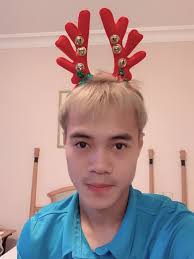 Khoe ảnh đón Noel vắng chồng, vợ Phan Văn Đức khiến dân tình xôn xao