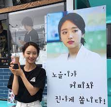 March 29, 1991 (age 28) cheonan , south chungcheong province, south korea education: ê°•ì² ë¹„ì˜ ë¶í•œ ì†Œë…€ê°€ ì´ ë°°ìš°ë¼ê³  1boon