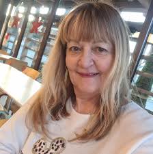 🎁LE CALENDRIER DE L'AVENT TOP MUSIC🎁 Aujourd'hui, Cora Strasbourg Mundo  est de retour pour vous faire gagner votre carte cadeau de 150€ ! Tous les  jours, gagnez des cadeaux sur topmusic.fr !