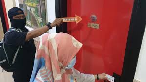 Inilah daftar tempat wisata di makassar terbaru 2021 rekomendasi traveloka. Mahasiswi Di Makassar Digilir 7 Pria Usai Kunjungi Tempat Hiburan Malam