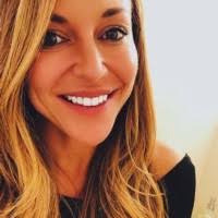 4 "Carly Hecht" profiles