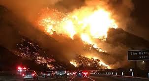 C'est la raison pour laquelle, le dimanche 21 avril 2019 en début d'après midi. Etats Unis Feux De Foret Devastateurs En Californie Actualites La Chaine Meteo