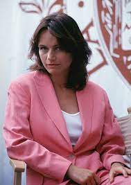 She is an actress and producer, known for hannibal (2001), collateral damage (2002) and live flesh (1997). Francesca Neri Born February 10 1964 Italian Actor World Biographical Encyclopedia