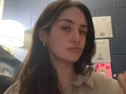 U.S. high school teacher quits job due to disruptive technology