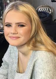 Последние твиты от kerry katona (@kerrykatona7). Kerry Katona S Daughter Looks Indentical To Her Ahead Of Gcses Exams