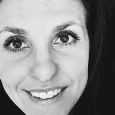 Tara Friedman's Instagram, Twitter & Facebook