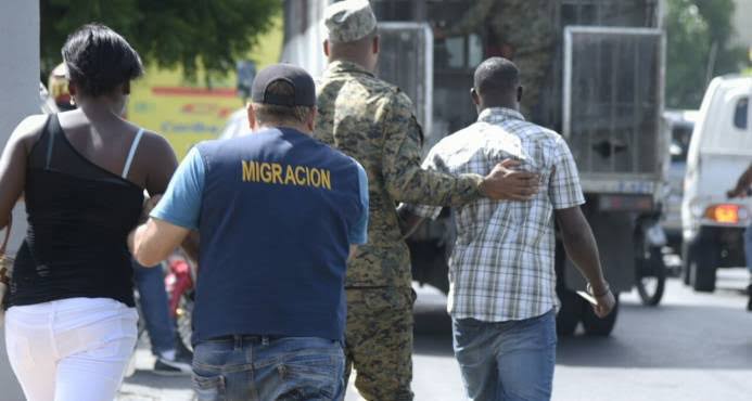 Inmigración irregular, un desafío persistente en República Dominicana