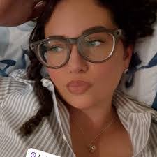 Danielle Stella's Instagram, Twitter & Facebook