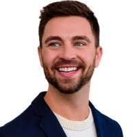 Douglas Trudeau's Instagram, Twitter & Facebook