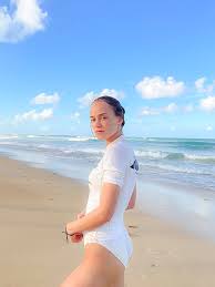 Гарик харламов кристина асмус катерина ковальчук. Kak Vyglyadyat Samye Populyarnye Aktrisy Rossijskih Serialov 123ru Net