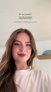 Reversible Bucket Hat: A Blend of Oasis and Swiftie Style