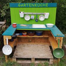 Bei hertie kaufen sie günstig ein: Kinderkuche Aus Paletten Naturnah In 2020 Kuche Aus Paletten Kinderkuche Kinderkuche Selber Bauen