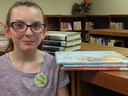 Book Spine Poems with Kids [Poetry Friday] • Laura Purdie Salas