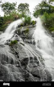 Kiliyur falls hi-res stock photography and images - Alamy