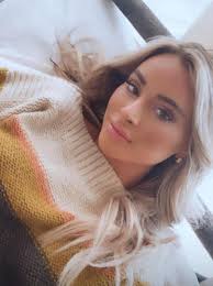 Shop Amanda Stanton Outfits