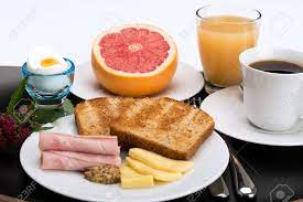 Petit déjeuner avec des oeufs. Les Åufs Au Petit Dejeuner Oui Ou Non Info Service Client