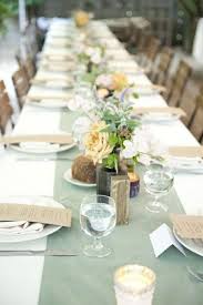 beaucoup de belles variantes pour votre chemin de table wedding table settings centerpieces wedding tablecloths table runners wedding