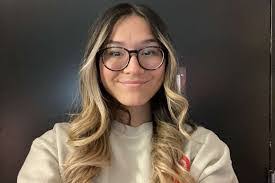 Sophia Bird's Instagram, Twitter & Facebook