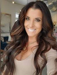 Paula Oliver's Instagram, Twitter & Facebook