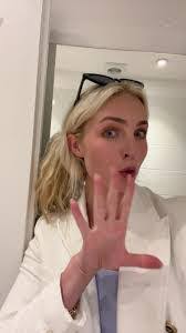 Jessie Noland's Instagram, Twitter & Facebook