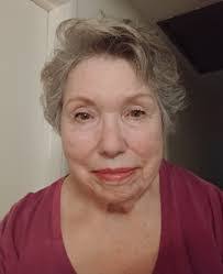 Louis Barreto's Instagram, Twitter & Facebook