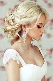 Half Up Half Down Wedding Hairstyles With Veil Wedding Hairstyles With Veil Bridal Hair Veil Wedding Hairstyles