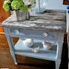 Paint a laminate table top step 3: 3