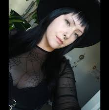 good for u Maxine 😌💅