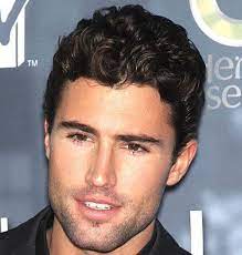 See full list on wikihow.com Pin On Curly Hairstyles For Men