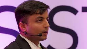 Beauty & Drinks Stage