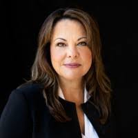 Suzanne Vitale's Instagram, Twitter & Facebook