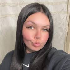 Affordable photographer for holiday pictures?