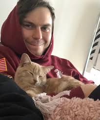 Hey everyone! I'm looking for 2 to 3 roommates to sign a 1 year lease  (Either August 1, August 15 (preferred), or September 1) in Brooklyn  (preferred) or Harlem. I will be