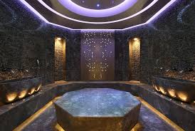 Cool Spas In Hot Places The Best Treatments For A Full Body Chill Out Luxury Spa Excelsior Hotel Spa Pool