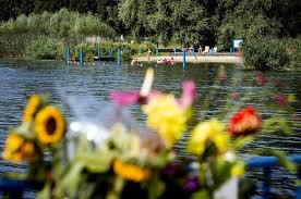 Videosamir el y., de man die 8 augustus vorig jaar bas van wijk (24) doodschoot in recreatiegebied de oeverlanden in amsterdam, krijgt 9 jaar cel en tbs wegens doodslag op bas van wijk. Gestolen Rolex In Zaak Doodgeschoten Bas Van Wijk Blijkt Nep Horloge Trouw