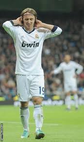 Tottenham hotspur fans were wowed by luka modric's champions league performance on tuesday night. Luka Modric Real Madrid Midfielder Outshining The Rest Bbc Sport