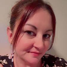 Can someone please tell me what store to find this at in Spokane??! I don't  want to go downtown to the Ben & Jerry's every time to eat this🙏🏽 is it  even