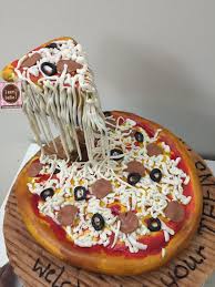 Pizza Cake Pizza Cake Gravity Cake Cake Decorating