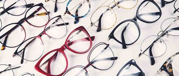 Comment choisir la monture de ces lunettes ?