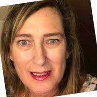 Tara Beal's Instagram, Twitter & Facebook