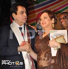 This publication will first clarify what we meant by social development and explore their impact on academic competence. Dilip Kumar And Saira Banu At Khalsa College