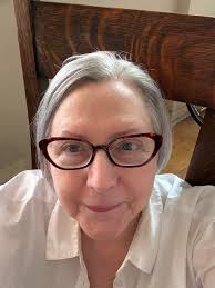 Abyssinian cat Negroni wakes up from a nap