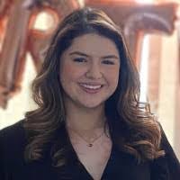 Esther Apodaca's Instagram, Twitter & Facebook