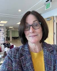 Kimberly Crabb's Instagram, Twitter & Facebook